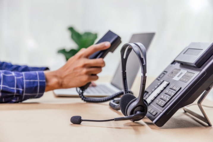 خط تلفن اینترنتی
